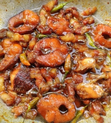 Cá Lóc Kho Thịt (700GR) 230
