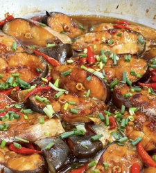 Cá Bông Lau Kho Thịt (700GR) 230