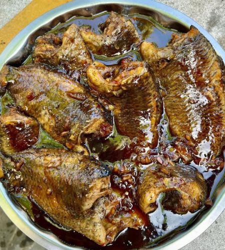 Cá Rô Kho Tộ (900GR) 220
