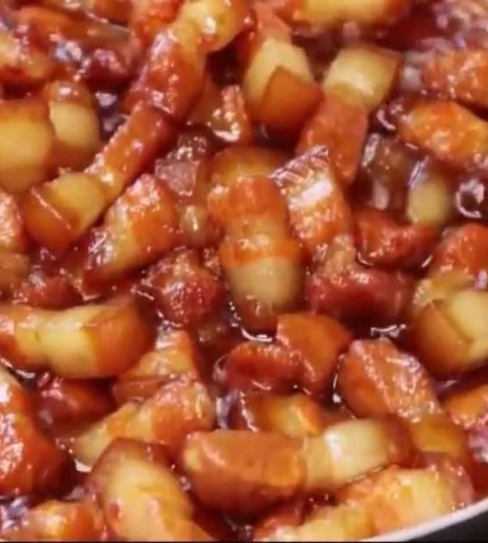 Thịt Ba Rọi Kho Tiêu (700GR) 200